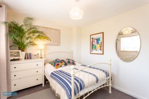 Bedroom- click for photo gallery